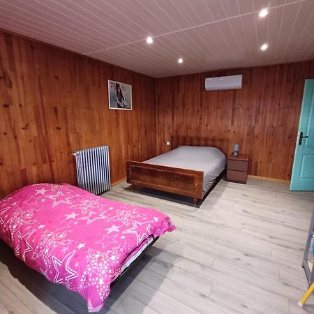 Le Pouyet Apartment Saint-Lattier Bagian luar foto