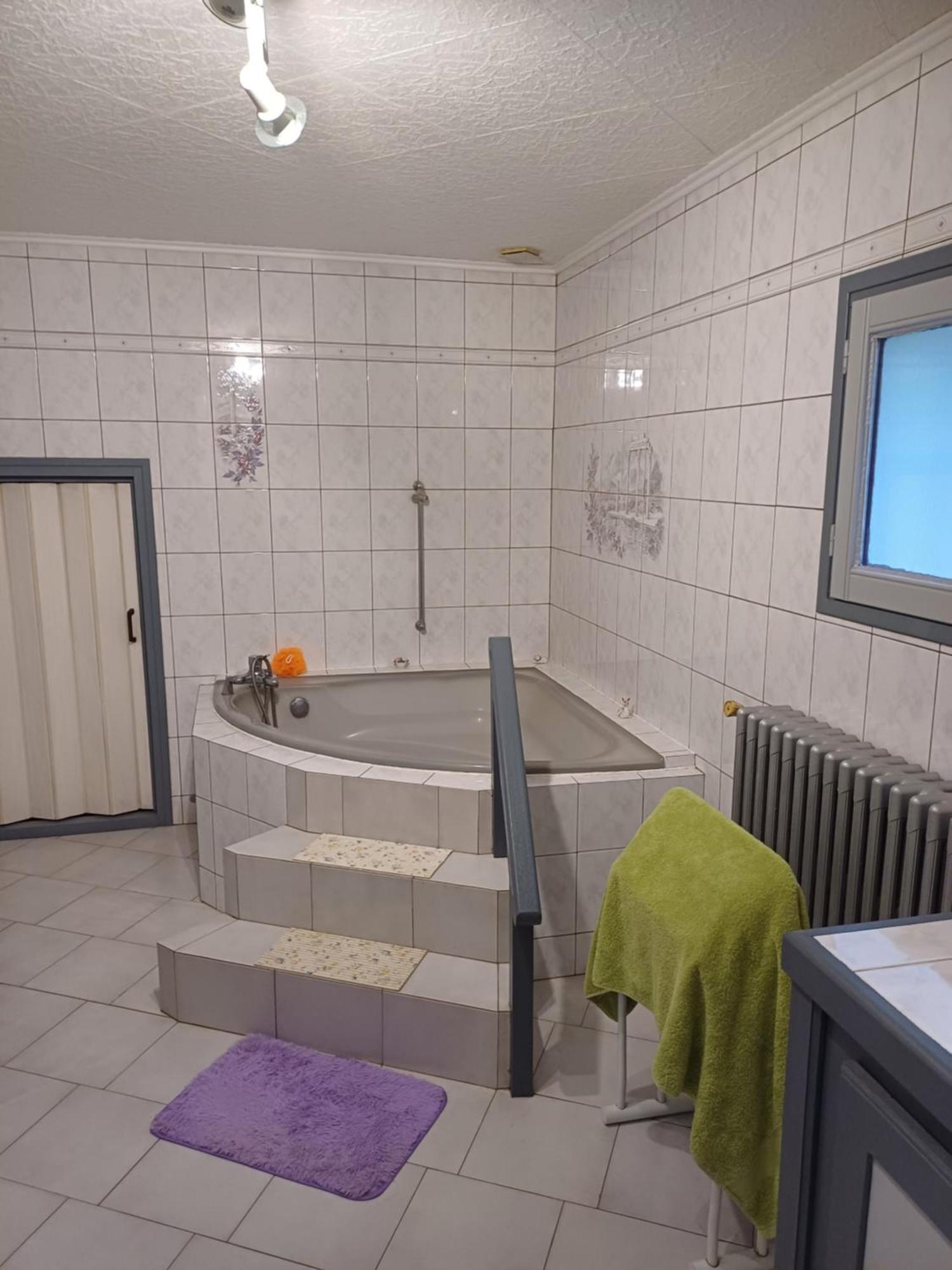Le Pouyet Apartment Saint-Lattier Bagian luar foto