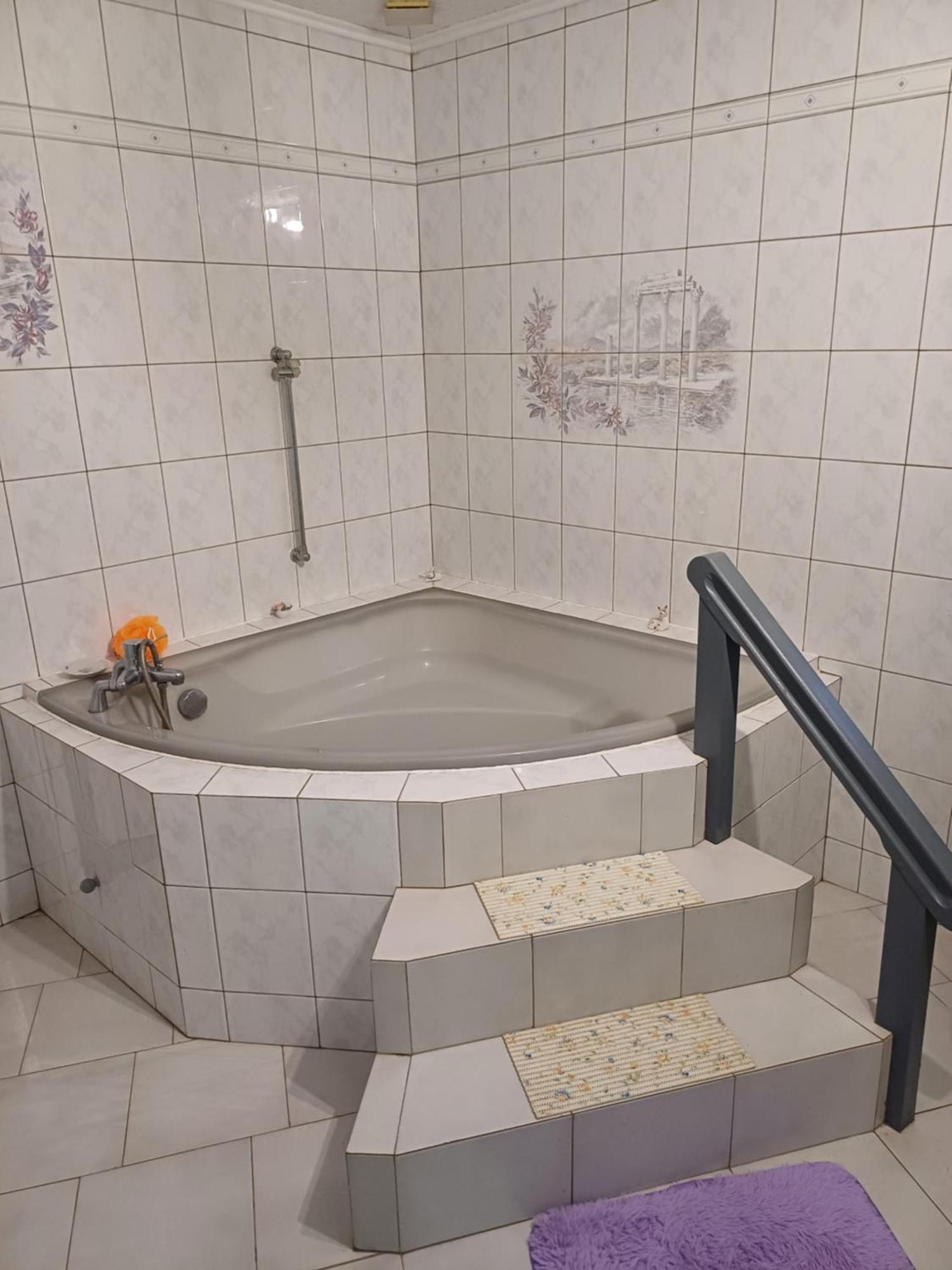 Le Pouyet Apartment Saint-Lattier Bagian luar foto