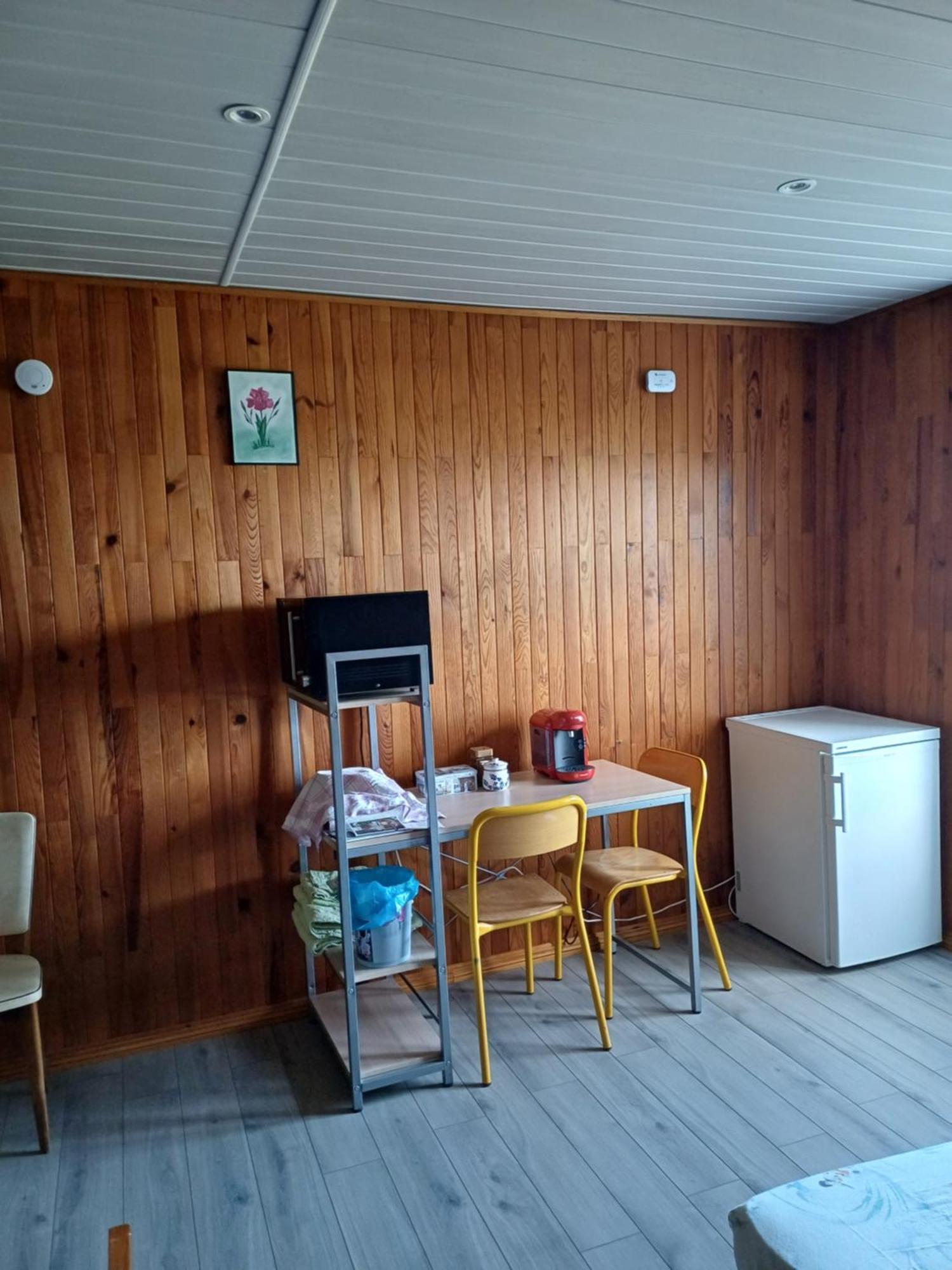 Le Pouyet Apartment Saint-Lattier Bagian luar foto